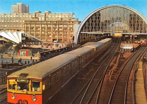 Berlin bahnhof - berlin, s-bahnhof