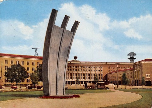 Berlin luftbrückendenkmal - berlin,